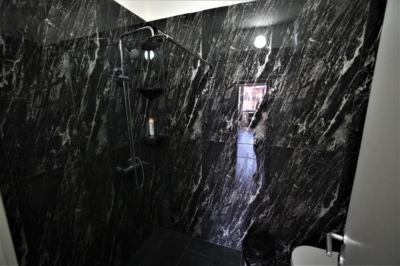 Stylish 1-Bedroom In Tirana #2 ภายนอก รูปภาพ